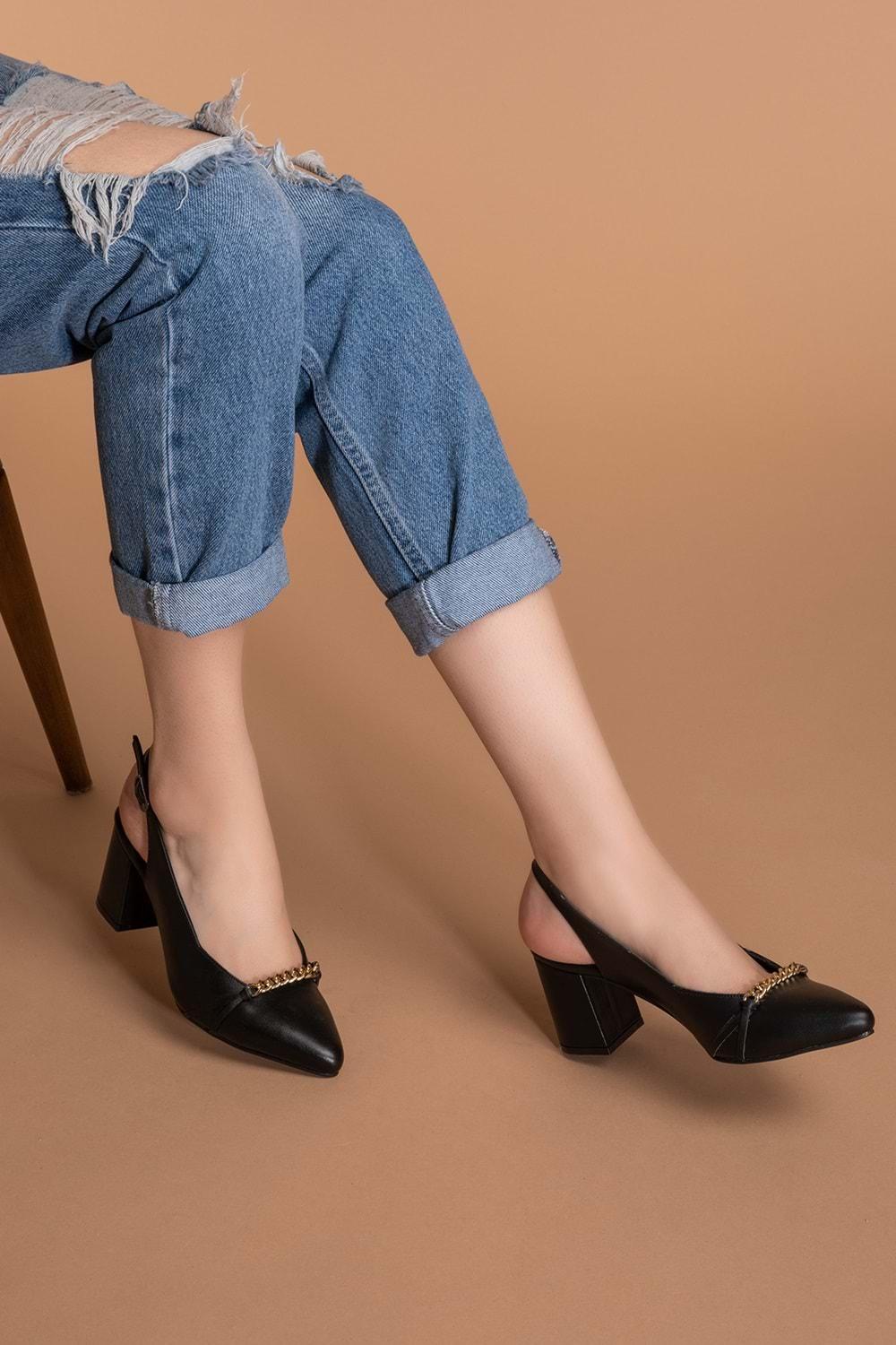 Gondol Kadın Hakiki Deri Zincir Detaylı Topuklu Ayakkabı şhn.779 - Siyah - 39