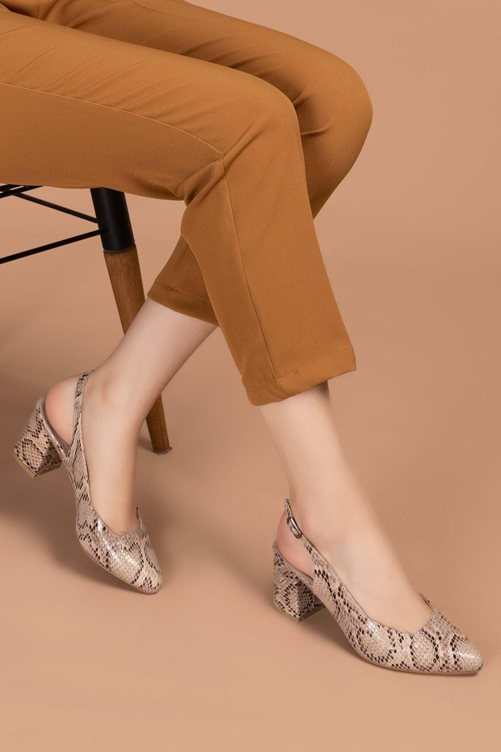 Gondol Kadın Hakiki Deri Yılan Desenli Topuklu Ayakkabı şhn.709 - Vizon Yılan - 41