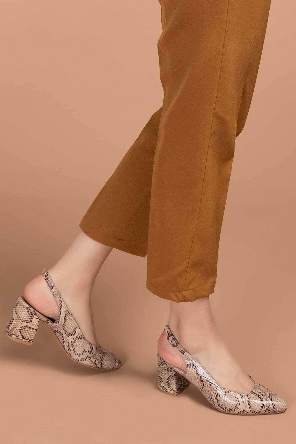 Gondol Kadın Hakiki Deri Yılan Desenli Topuklu Ayakkabı şhn.709 - Vizon Yılan - 41