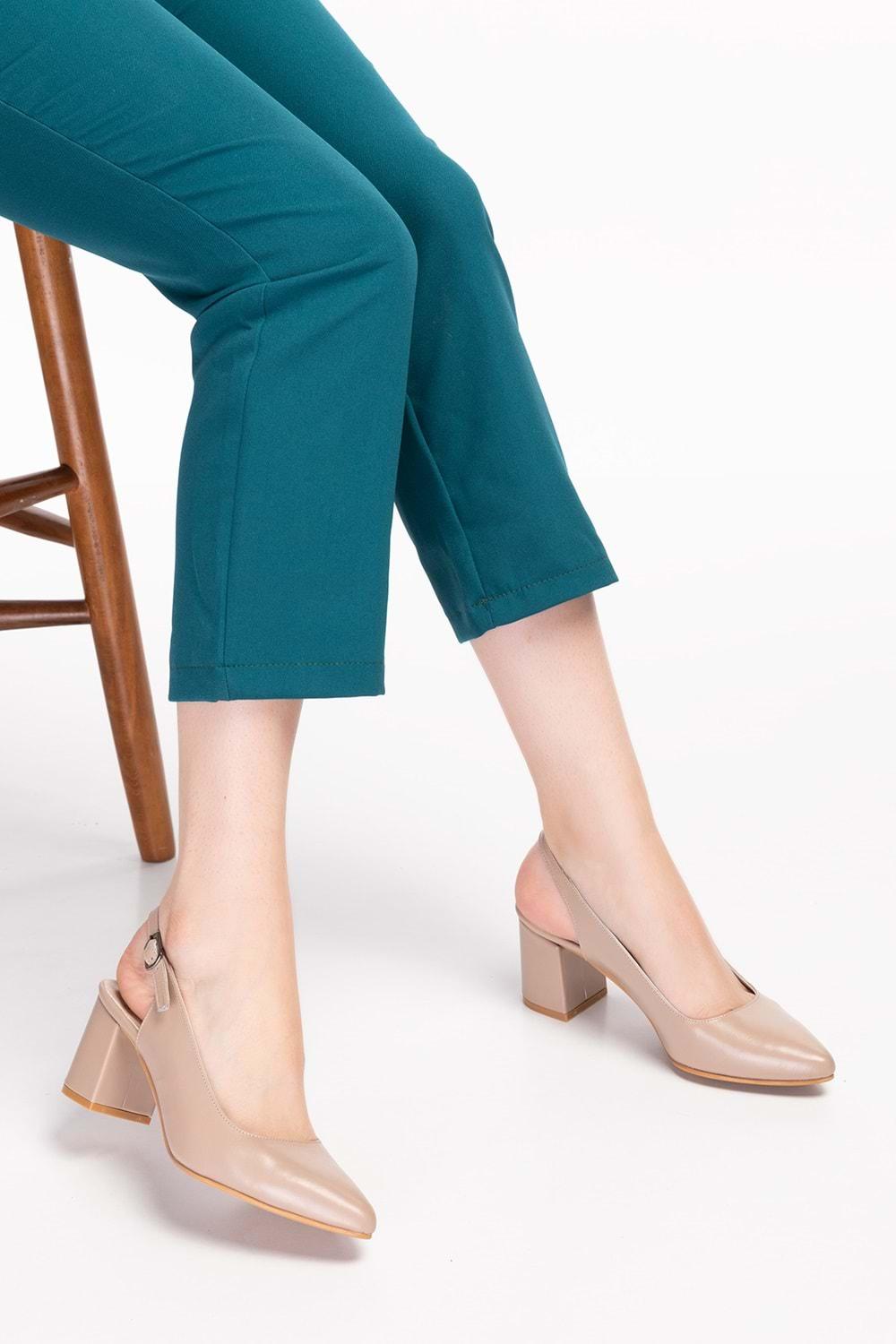 Gondol Kadın Hakiki Deri Klasik Topuklu Ayakkabı şhn.0034 - Vizon - 36
