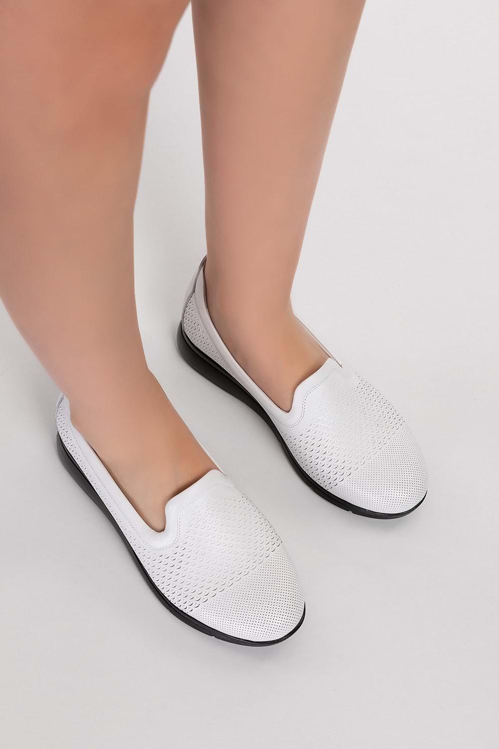 Gondol Kadın Hakiki Deri Klasik Günlük Ayakkabı vdt.911 - Beyaz - 36