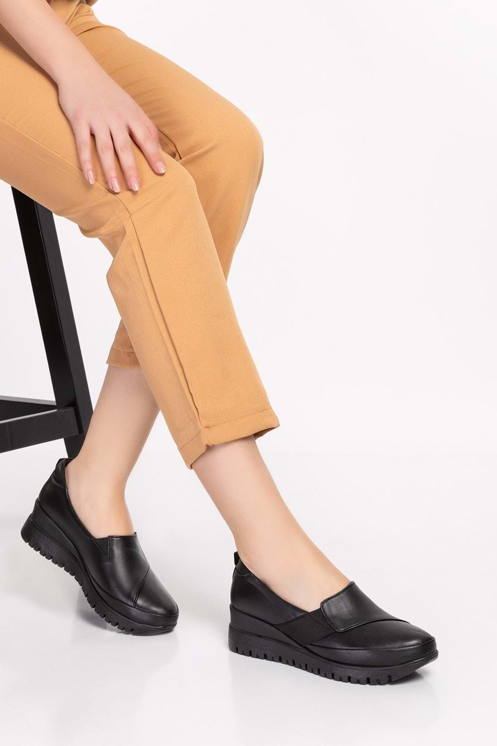 Gondol Kadın Hakiki Deri Anatomik Taban Dolgu Topuklu Günlük Ayakkabı pyt.6205 - Siyah - 36