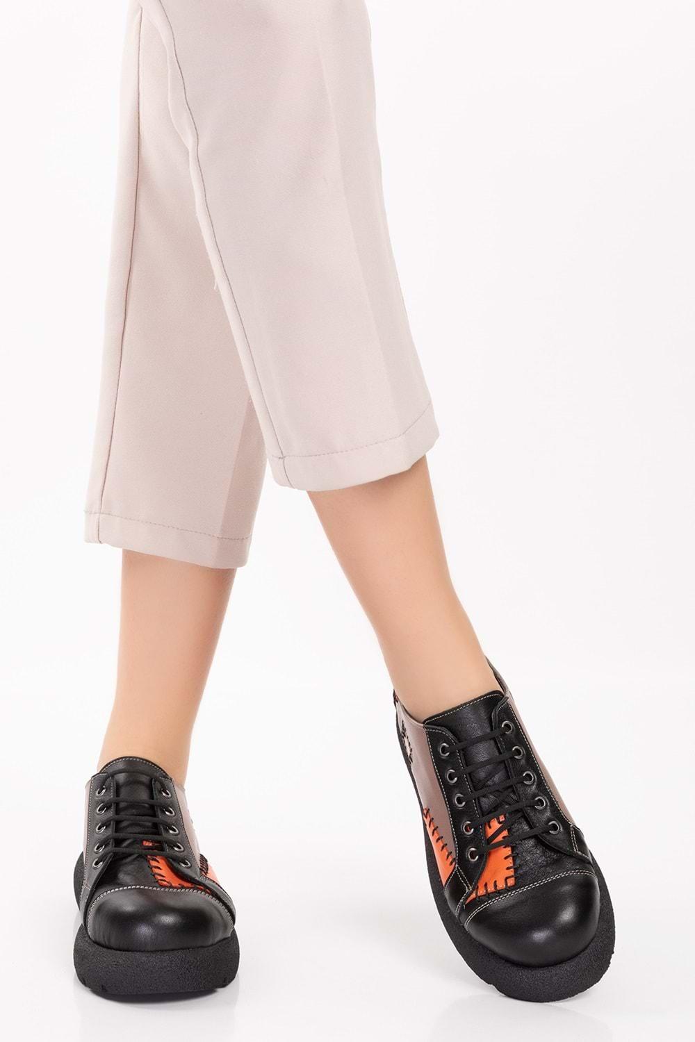 Gondol Hakiki Deri Yama Detaylı Tarz Ayakkabı tre.5083 - Siyah-Vizon - 36