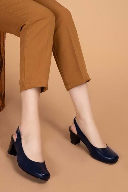 Gondol Kadın Hakiki Deri Klasik Topuklu Ayakkabı şhn.119 - Gondol - şhn.119 - Lacivert - 34