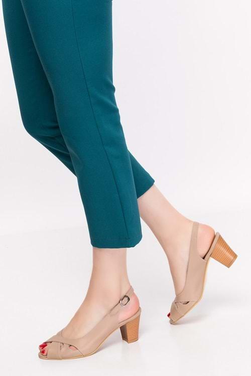 Gondol Kadın Hakiki Deri Klasik Topuklu Ayakkabı şhn.0027 - Vizon - 40