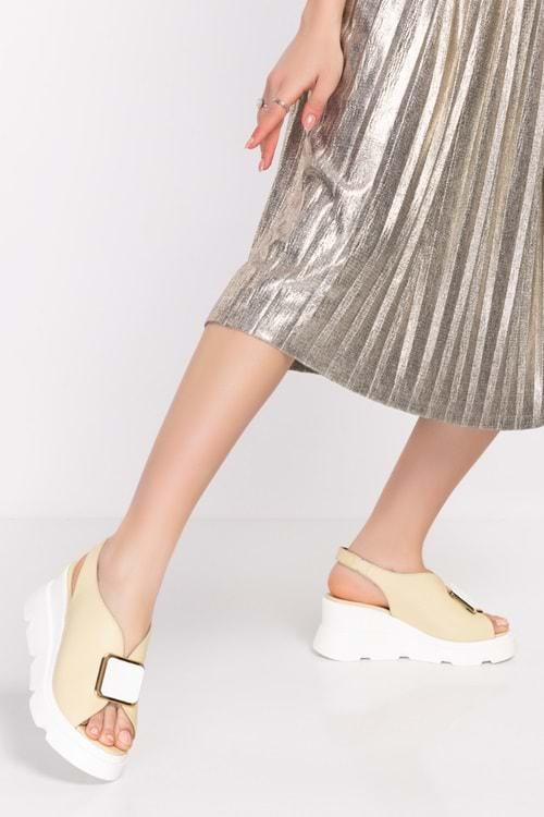 Gondol Kadın Hakiki Deri Dolgu Topuklu Platformlu Sandalet şk.5170 - Armut - 37